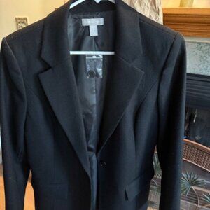 Woman's Long Sleeve Black Blazer